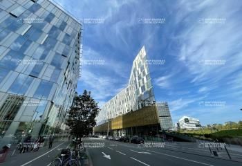 Location bureaux Lille - Quartier Euralille, proche gares Lille Flandres et Lille Europe