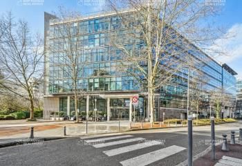 Location bureaux Issy-les-Moulineaux - Proche transports en commun