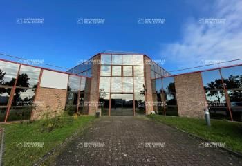 Location bureaux Carquefou - Proche Nantes, nombreux parkings