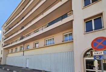 Local commercial à vendre Le Coteau centre-ville