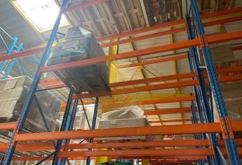 Local d'activité à louer Le Chambon-Feugerolles - Proche RN88