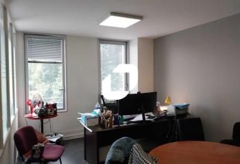 Location bureaux Nantes - Île de Nantes - Proche tramway