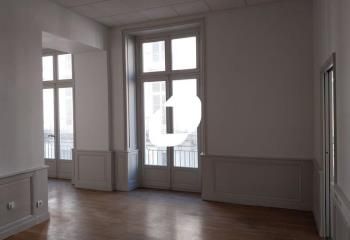 Location bureau Nantes centre-ville - Proche tramway et gare