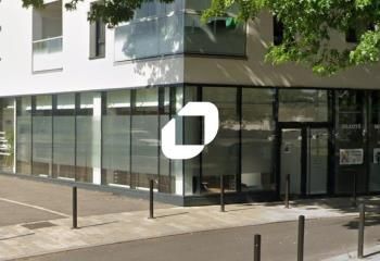 Local commercial à louer Saint-Herblain - Angle de rue