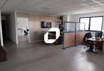 Location bureaux Treillières - Parc sécurisé proche périphérique