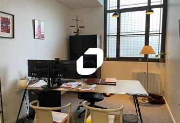 Vente bureaux Nantes Île de Nantes - Tram, bus et TGV à proximité