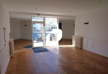 Location bureaux Nantes centre - Proche tramway, bus et gare