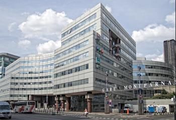 Location bureaux Paris 15 - Proximité Gare Montparnasse et Métro