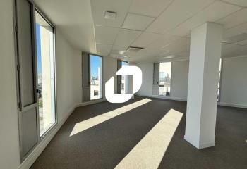 Location bureaux Bordeaux - Quartier Euratlantique, proche gare et tram