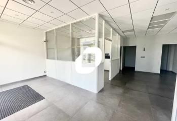 Location bureaux Eysines - Proche rocade bordelaise et bus