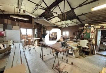 Terrain industriel à vendre Bordeaux - accès Tram et Bus