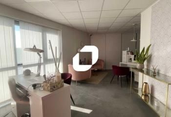 Local commercial à louer Yvrac - Proche rocade