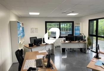 Location bureau Yvrac - Proche rocade et axes routiers