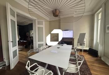 Location bureaux Bordeaux - Proche Parc Bordelais et Tram Barrière du Médoc