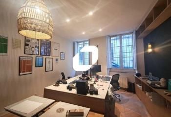 Location bureau Bordeaux centre - Proche transports en commun