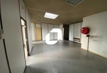 Entrepôt à louer Carbon-Blanc - Proximité A10 et métropole Bordelaise