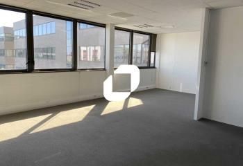 Location bureaux Pessac - Proche rocade, autoroute et tramway