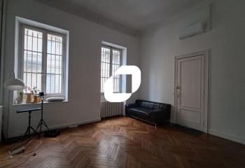 Location bureau Bordeaux - Proche place des Quinconces, tram et bus