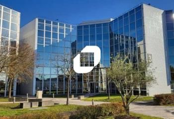 Location bureaux Pessac - Proche bus, tramway, autoroute et gare