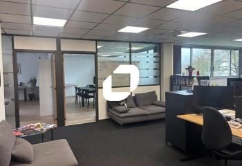 Location bureaux Bordeaux Lac - Proche tram C et rocade