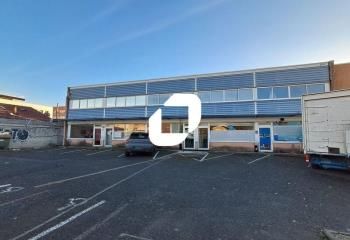 Vente bureaux 500 m² Lormont - Tram, parking et site clos