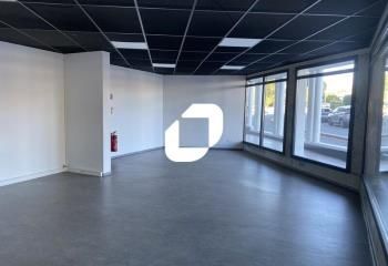 Location local commercial Talence - Proche Forum