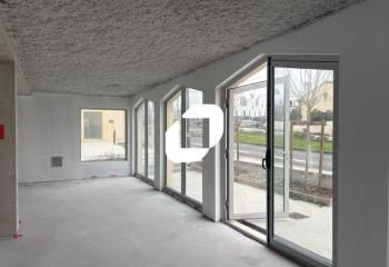 Location local commercial Eysines - Axe très passant