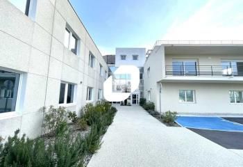 Vente bureaux Bron - Proche tramway T5 et ligne 52