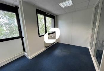 Location bureaux Lyon 3 - Proche gare Part-Dieu, tram et métro