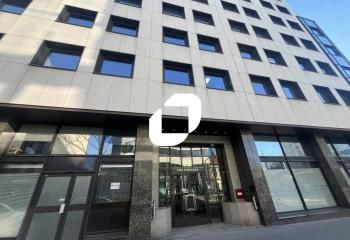 Location bureaux Lyon 6 - Proche métro, bus, tram et gare Part-Dieu