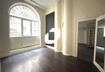 Bureaux à louer Lyon 1 - Proche métro A et bus