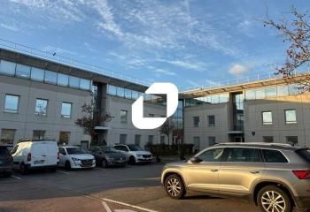 Location bureaux Saint-Priest - Proche tramway et autoroute