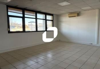 Location bureaux Bron - Proche Tram T5, Rocade Est et A43