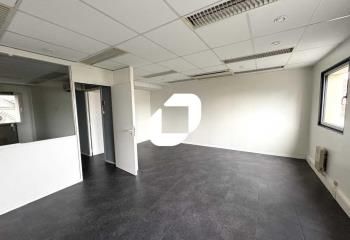 Bureaux à vendre Lyon 3 - Proche métro, tramway et gare Part-Dieu