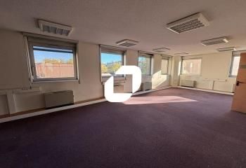 Location bureaux Lyon 8 - Proche métro Sans Soucis