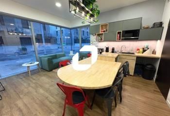 Location bureaux Lyon 2 - Confluence - Proche tram et gare Perrache