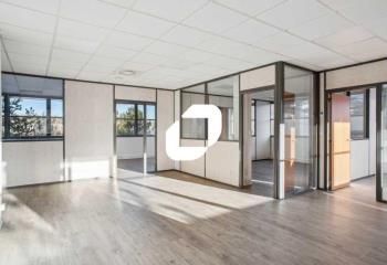 Bureaux à louer Saint-Genis-Laval - Parc récent Inopolis