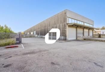 Location entrepôt 500 m² Saint-Priest - Accès routiers directs