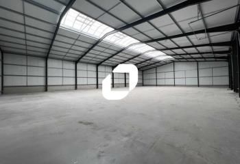 Location local d'activité Gondecourt - Proche RN41 et A1