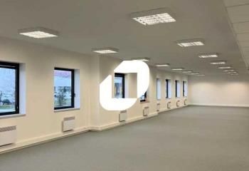 Location bureaux Roubaix - Proche métro, tramway et bus