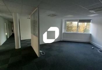 Location bureaux Marcq-en-Baroeul - Proche A22, tramway et parking