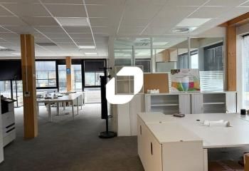 Location bureaux Villeneuve-d'Ascq - Proche Métro 4 Cantons et autoroutes
