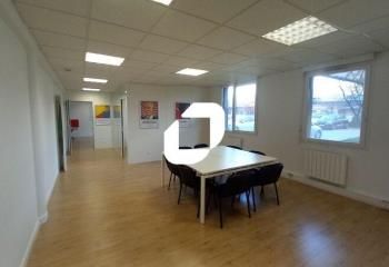 Location bureau Villeneuve-d'Ascq - Proche Voie Rapide et transports