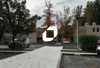 Location bureaux Meylan - Proche autoroute A41 et bus C1, G2