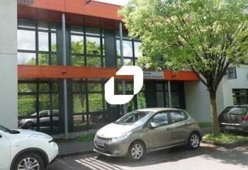 Location bureaux Saint-Martin-d'Hères, proche transports et commerces