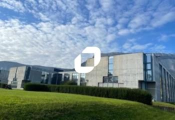 Location bureaux Meylan, proche bus, route et autoroute