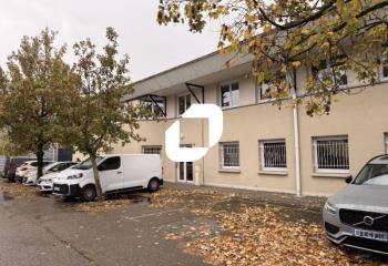 Location bureaux Eybens - Proche bus, route et autoroute