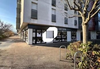 Local commercial à louer Échirolles - Proche transports en commun