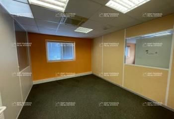 Location bureaux La Ravoire - Proche commodités et parking