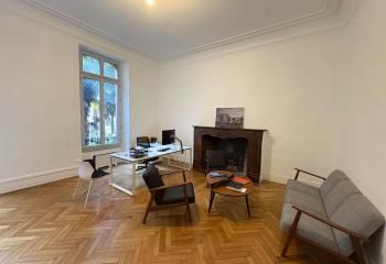 Location bureaux Toulouse - Quartier Saint-Etienne - Proche métro Carmes